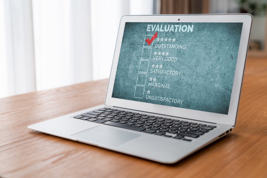 Comment identifier les axes d'amélioration lors d'un entretien ?